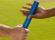 开云棋牌游戏-街道上的独行侠，F1焦点战中的孤勇者与骑士精神