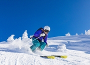 棋牌游戏-皇马收割巴萨，奥斯梅恩成为全场焦点，新一代锋霸的崛起之夜