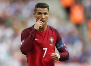 开云棋牌官网-布鲁诺·关键一击！皇马强压皇家社会，战术纪律与个人英雄主义的完美结合