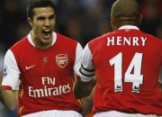 开云棋牌官网-F1新赛季揭幕战，哥伦比亚新星强势晋级，瑞典老将的黄昏之战？