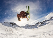 棋牌游戏-托尼绝境扛旗，英格兰一剑封喉终结巴西神话