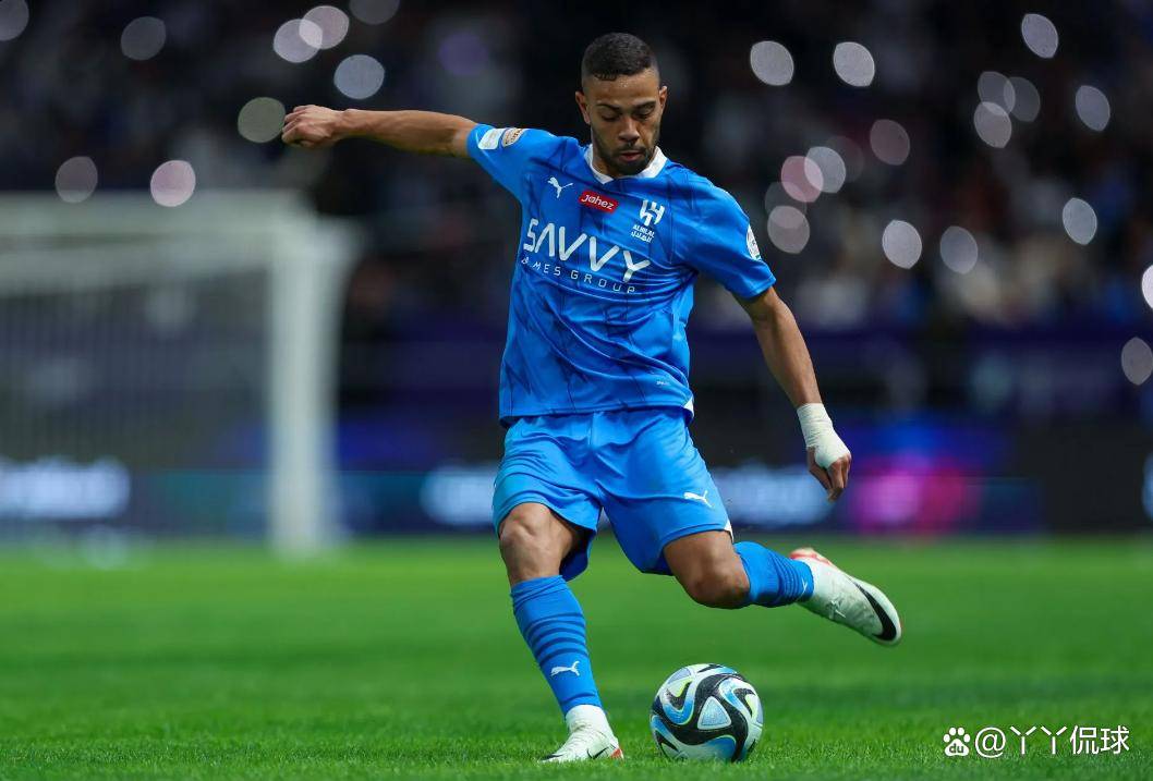 关于多佛尔客场一战成功，取得关键胜利的信息