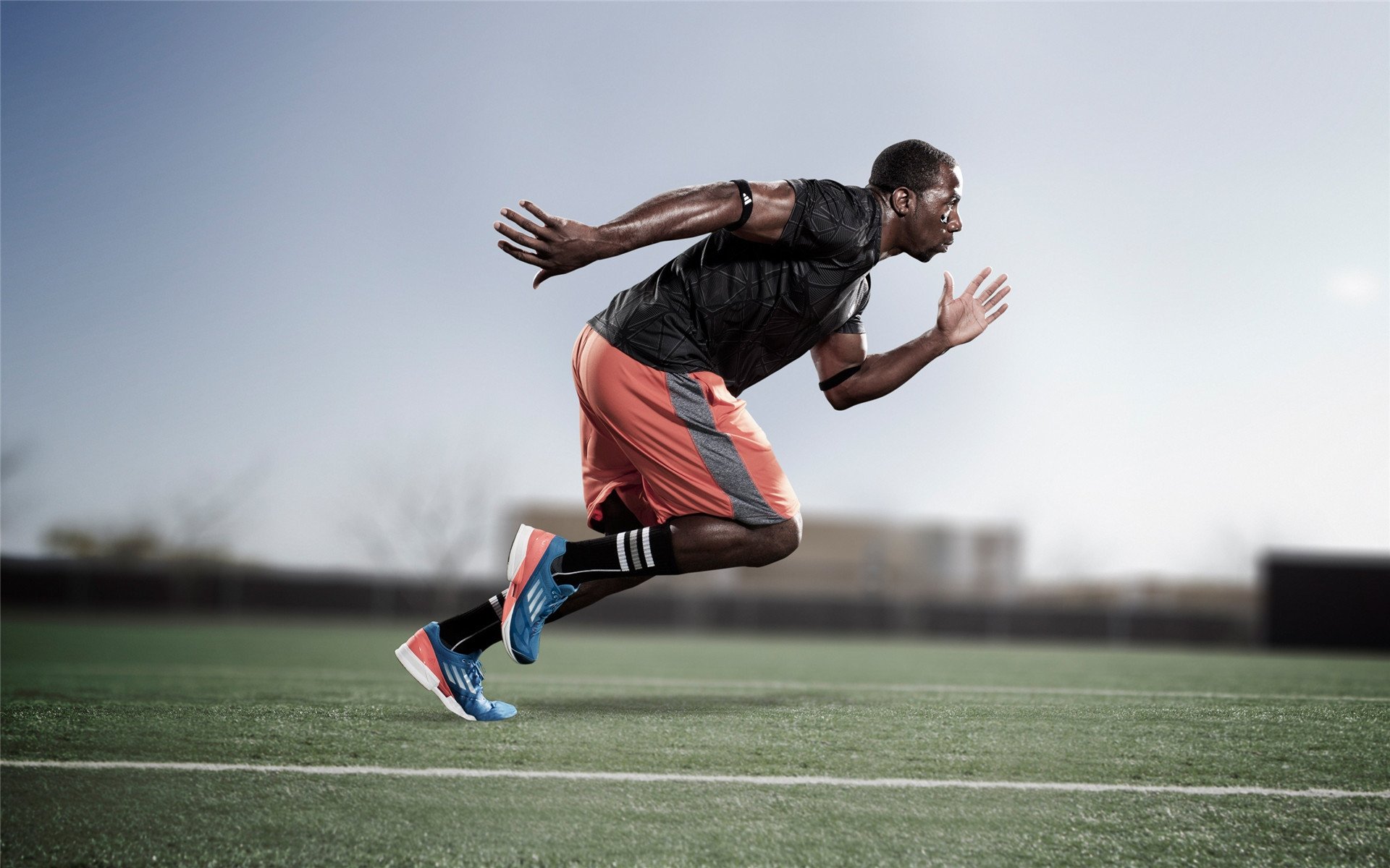 姆巴佩里程碑之夜,英格兰与莱比锡红牛的对决如何改写欧冠历史